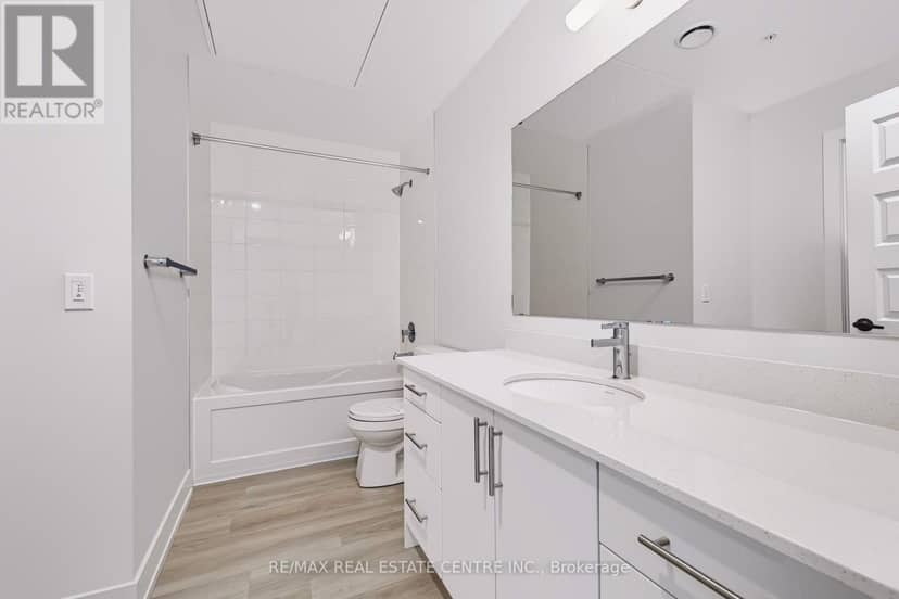 124 - 1100 Lackner Place — photo 14 of 24