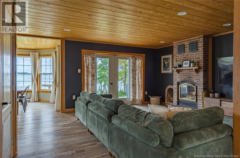 181 McCarthy's Point Road — photo 17 of 40