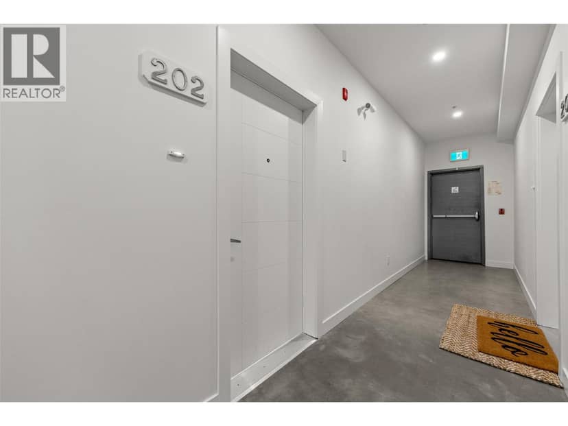 5300 Main Street Unit# 202, Kelowna, photo 3
