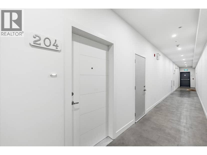5300 Main Street Unit# 204, Kelowna, photo 3