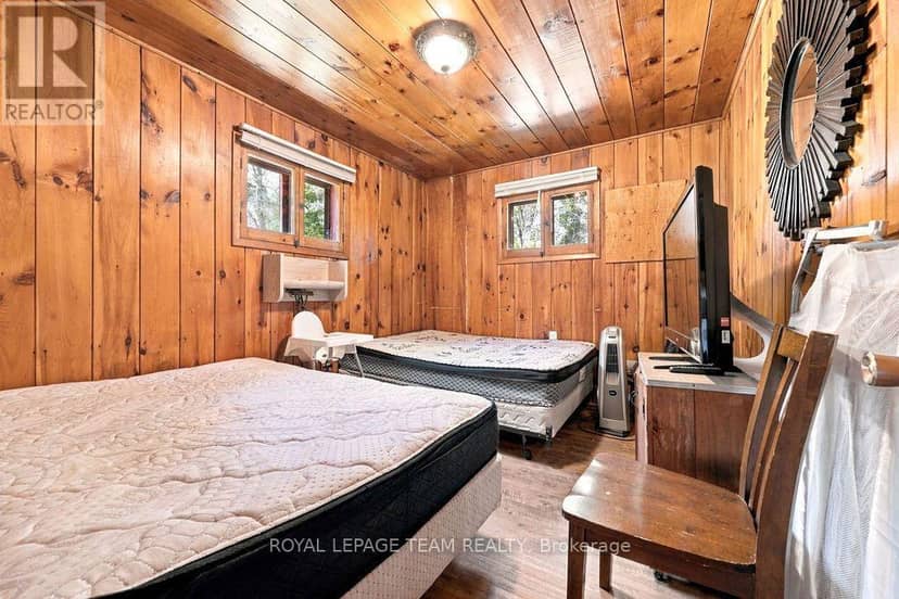 662 Long Lake Road — photo 16 of 36