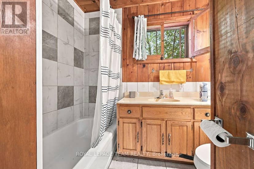 662 Long Lake Road — photo 24 of 36