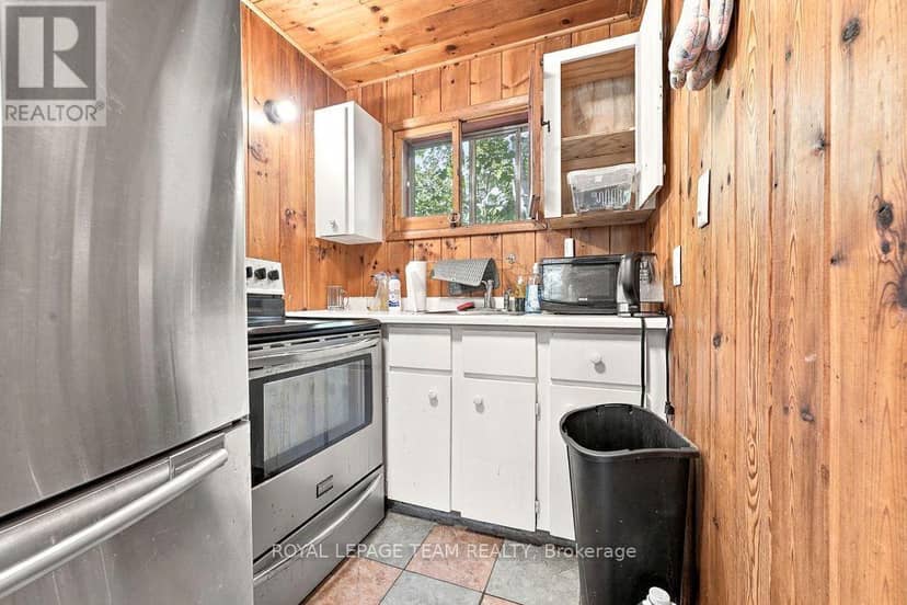 662 Long Lake Road — photo 28 of 36