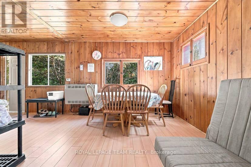 662 Long Lake Road — photo 31 of 36