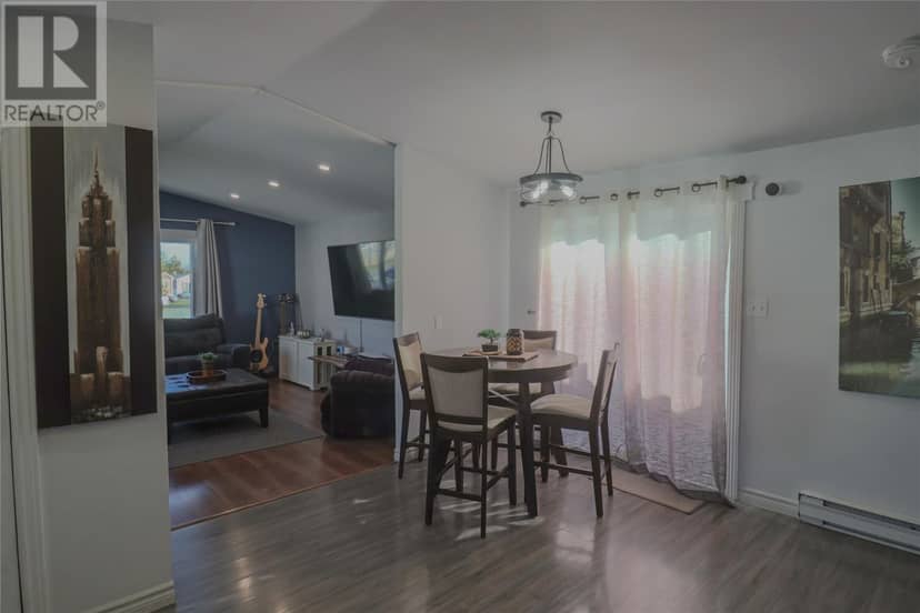15 Fogwill Place — photo 3 of 14