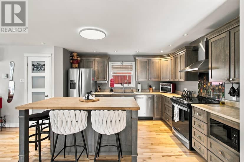 29 Shea Street — photo 26 of 32