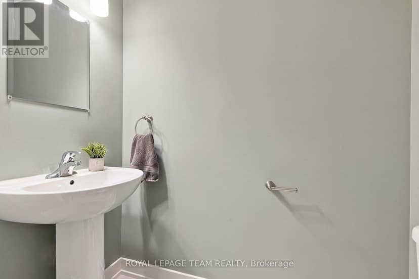 163 Ferrara Drive — photo 18 of 40