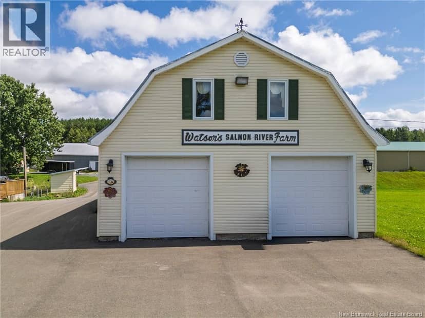 15284 Route 105, Drummond, photo 2