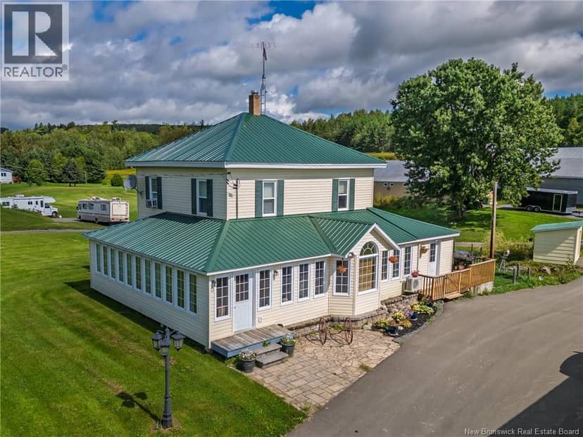 15284 Route 105, Drummond, photo 3