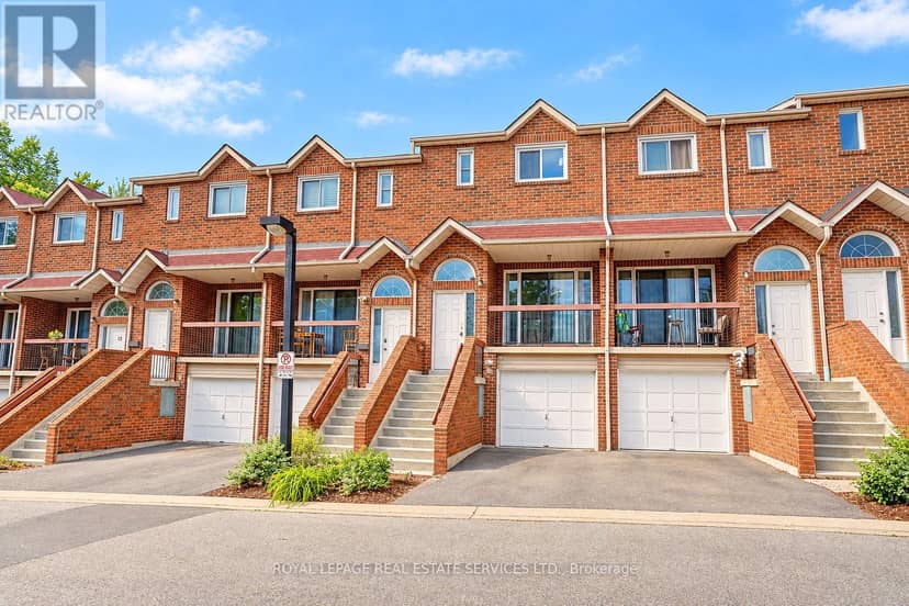 10 - 10 Reidmount Avenue, Toronto, photo 2