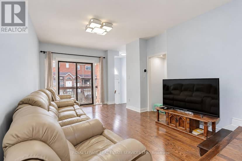 10 - 10 Reidmount Avenue, Toronto, photo 6