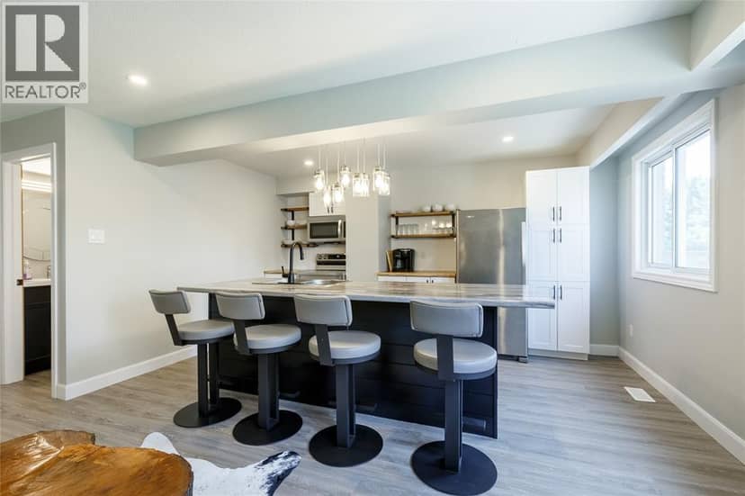 215 TRUDEAU DRIVE Unit# 69 — photo 15 of 32