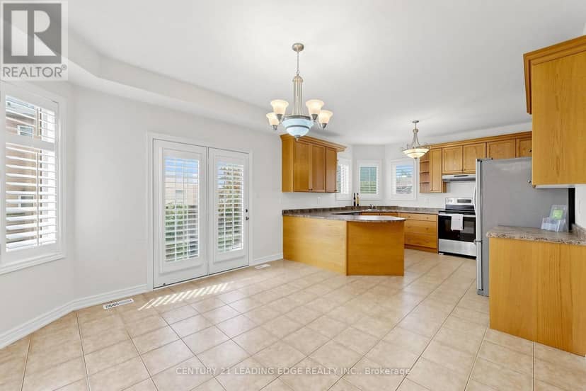 71 Josephine Road — photo 16 of 39