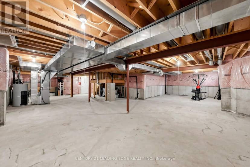 71 Josephine Road — photo 34 of 39