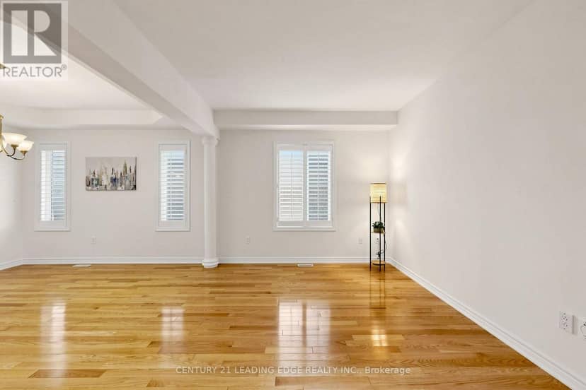 71 Josephine Road — photo 9 of 39