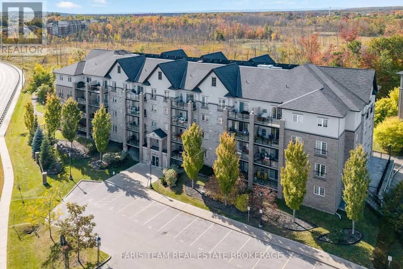212 - 42 Ferndale Drive S, Barrie