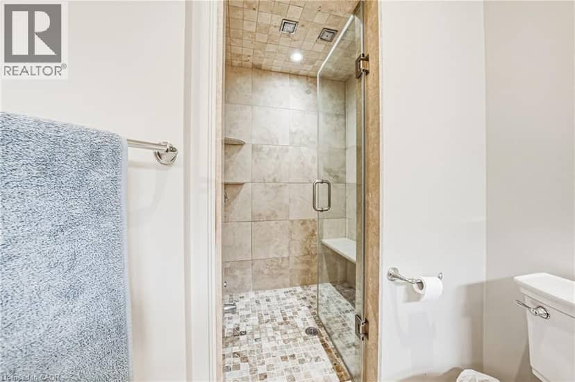 976 SHADELAND Avenue Unit# 3 — photo 25 of 40