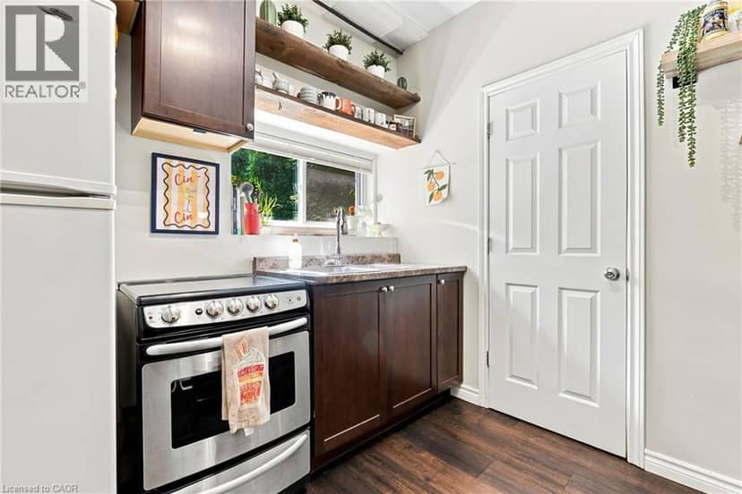 2177 LAKESHORE Road — photo 21 of 40
