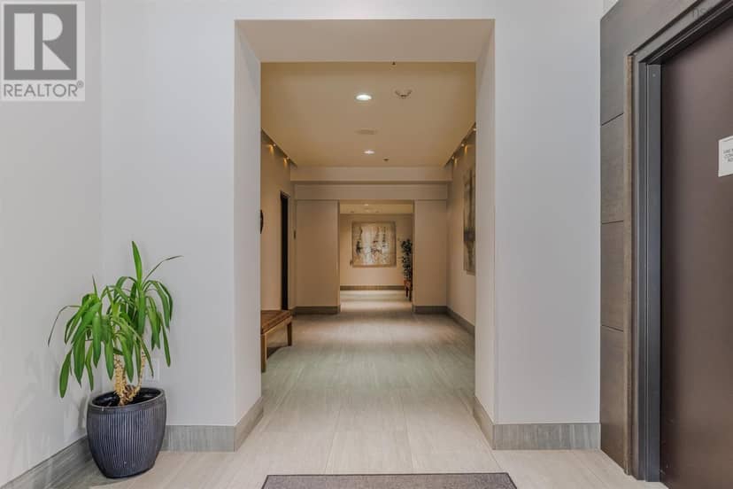 308 15 Kings Wharf Place — photo 6 of 26