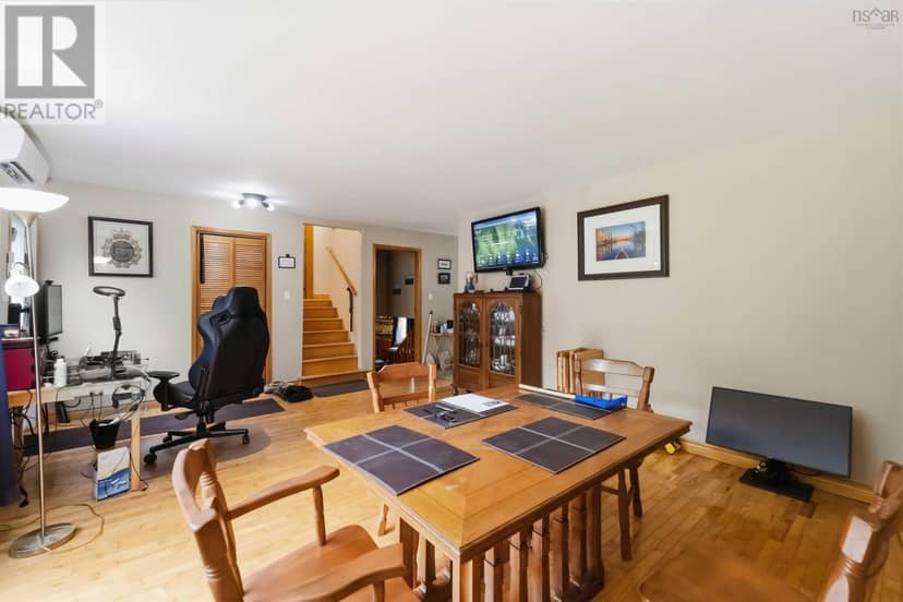 903 Dalmation Drive — photo 14 of 31
