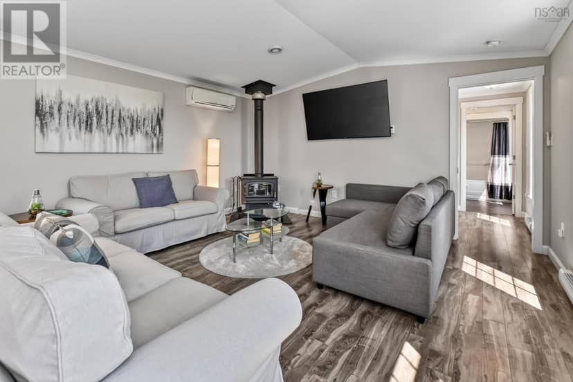 85 Lucas Lane — photo 16 of 40