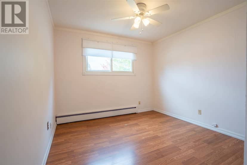 34 Routledge AVE — photo 19 of 32