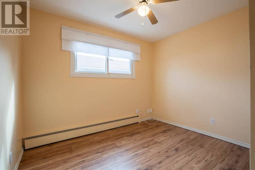 34 Routledge AVE — photo 20 of 32