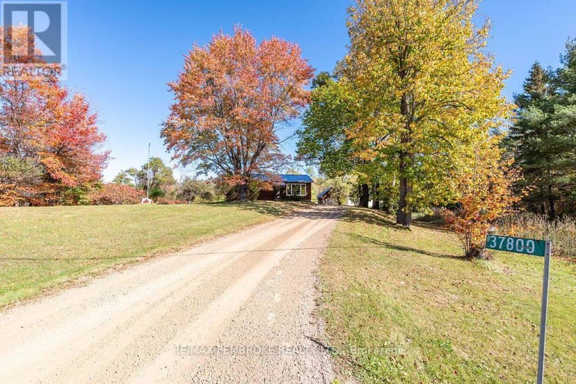 37800 41 Highway, North Algona Wilberforce