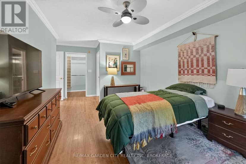 107 - 4090 John Charles Boulevard — photo 20 of 40