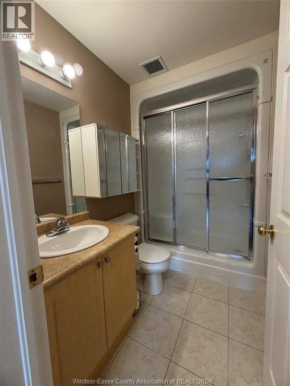 2650 SANDWICH WEST PARKWAY Unit# 211 — photo 14 of 27