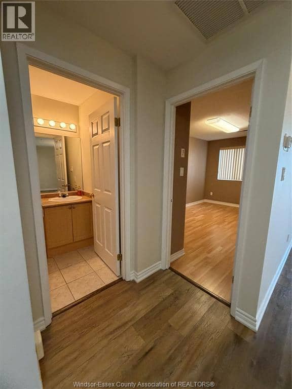 2650 SANDWICH WEST PARKWAY Unit# 211 — photo 23 of 27
