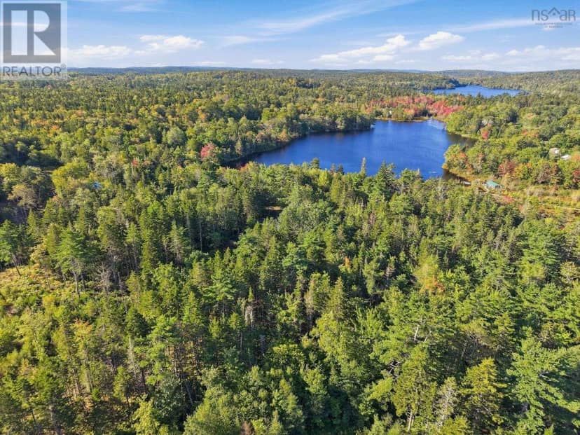 87 North Uniacke Lake Road — photo 32 of 40