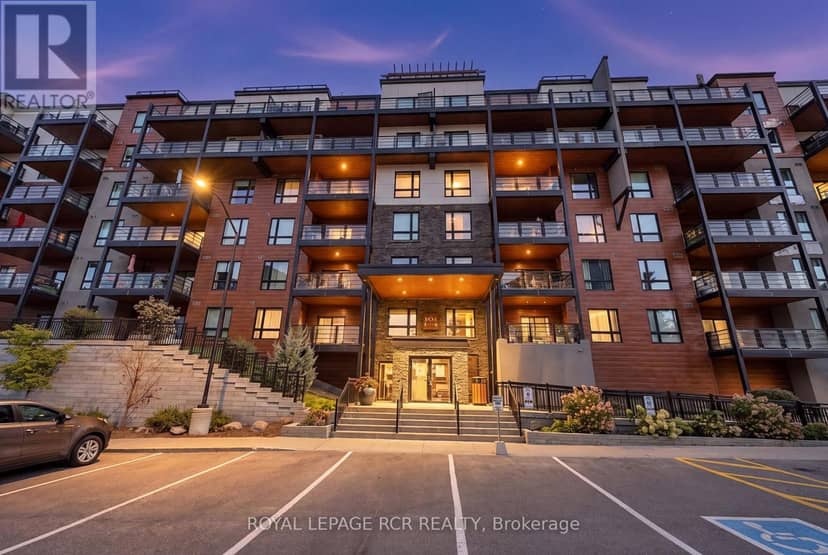 502 - 302 Essa Road, Barrie