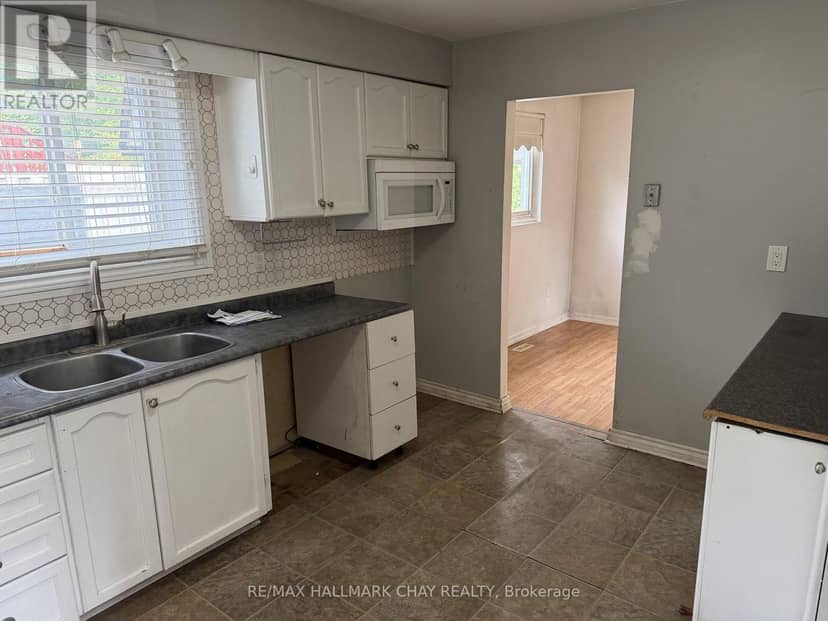 2 Birchwood Drive, Barrie, photo 5