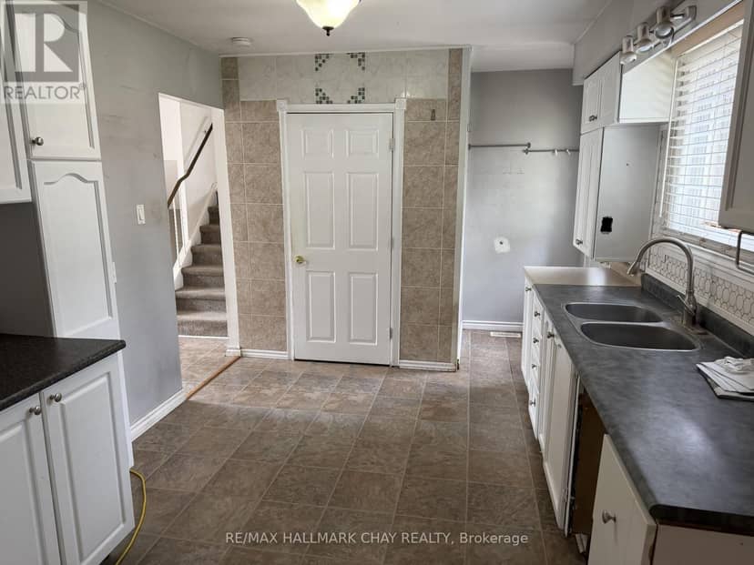 2 Birchwood Drive, Barrie, photo 7