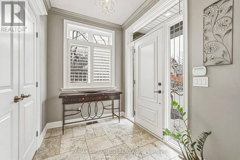 3 - 976 Shadeland Avenue — photo 4 of 40