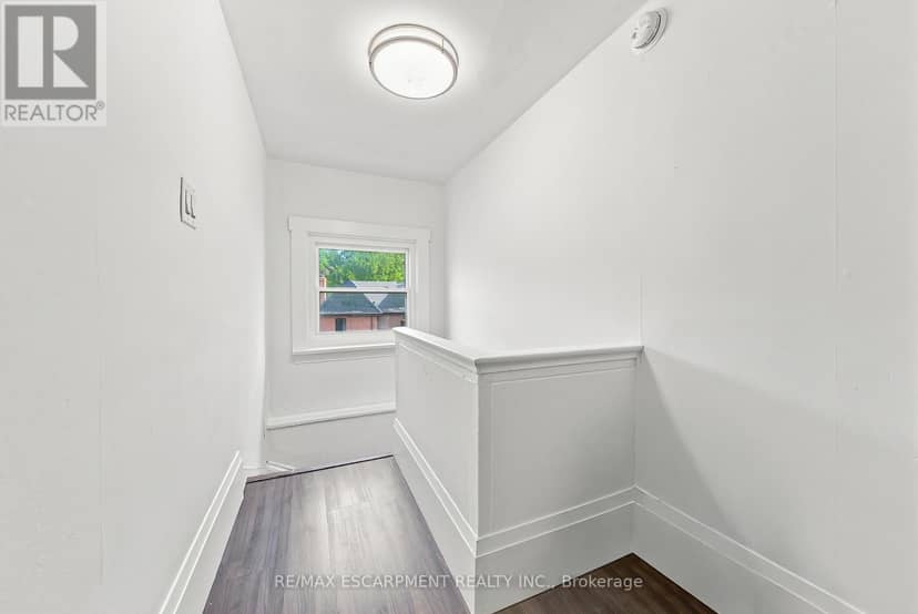 2177 Lakeshore Road — photo 36 of 40