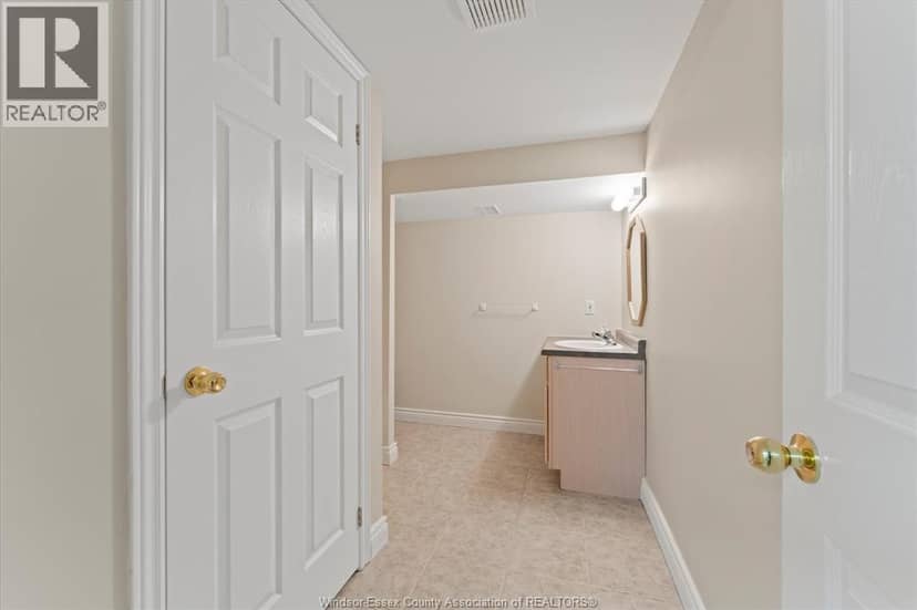 69 Rudgate LANE — photo 32 of 40