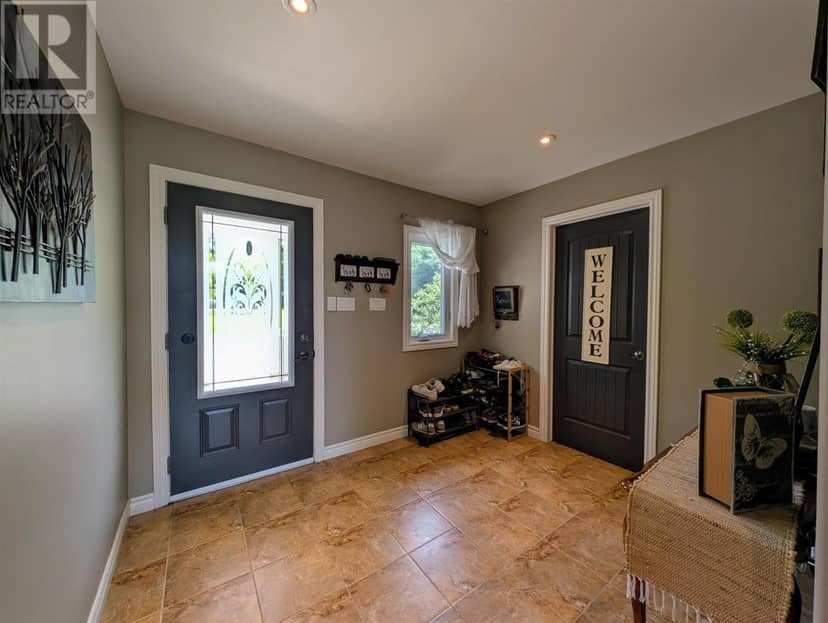 11 River DR — photo 12 of 40