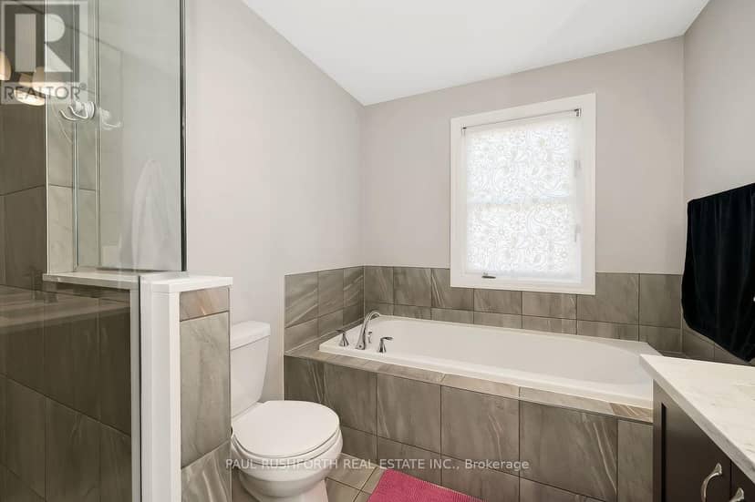 27 Escallonia Court — photo 25 of 40