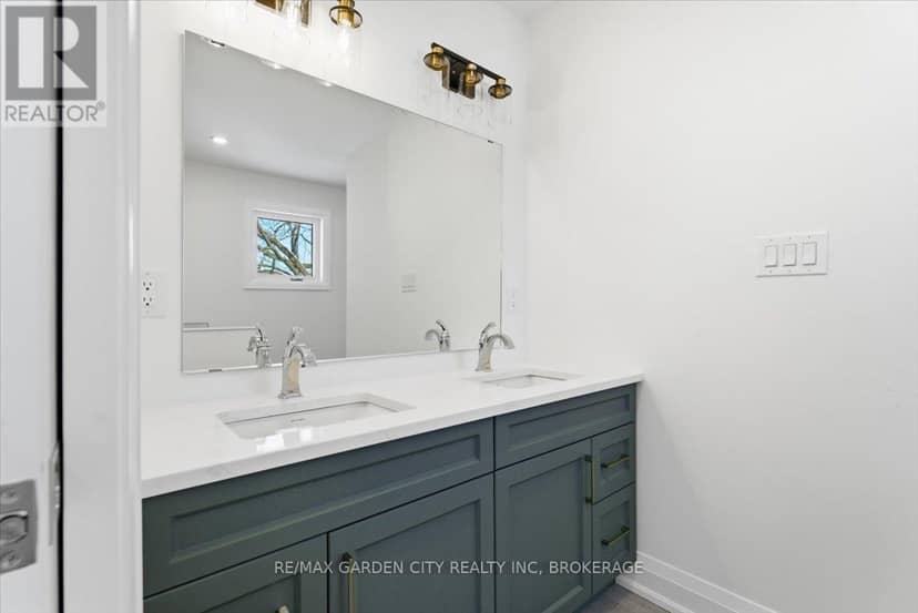 3693 Elm Street — photo 21 of 24