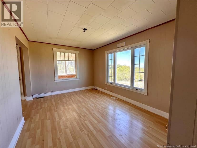 233 Hilldale Road — photo 13 of 37