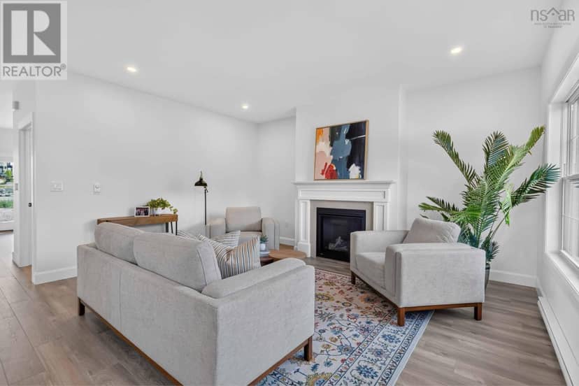 PC-2 6 Pearlgarden Close — photo 11 of 34