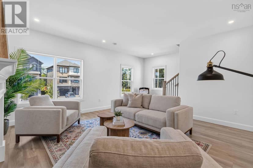 PC-2 6 Pearlgarden Close — photo 12 of 34