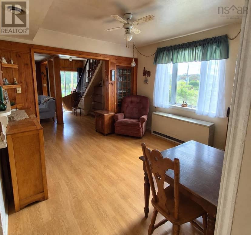 9794 Highway 8 — photo 9 of 22