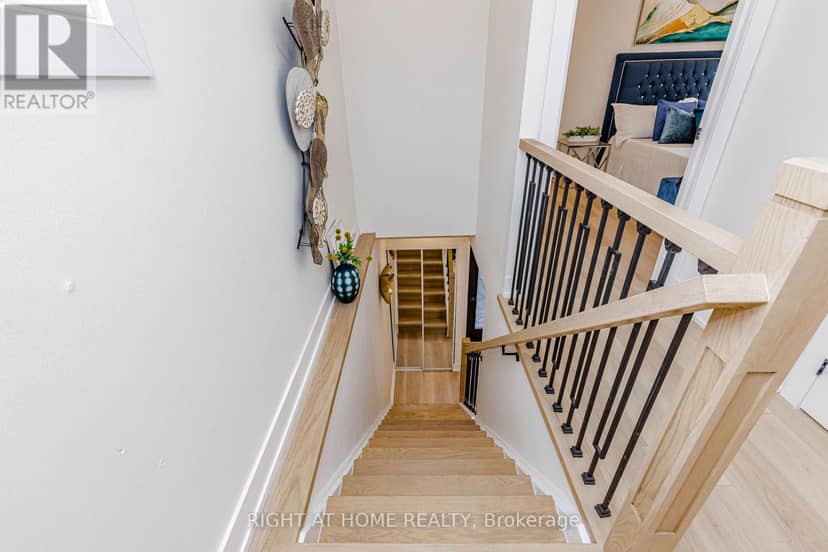 8 Hazelglen Court — photo 25 of 40
