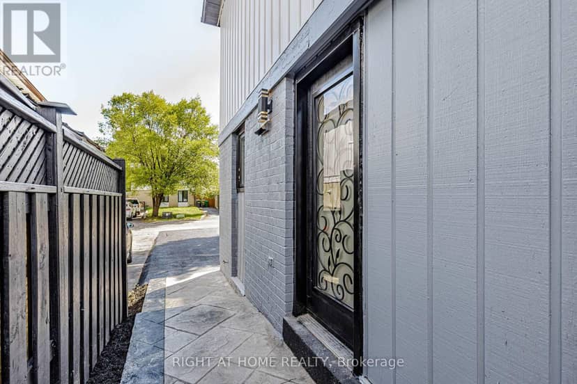 8 Hazelglen Court, Brampton, photo 7