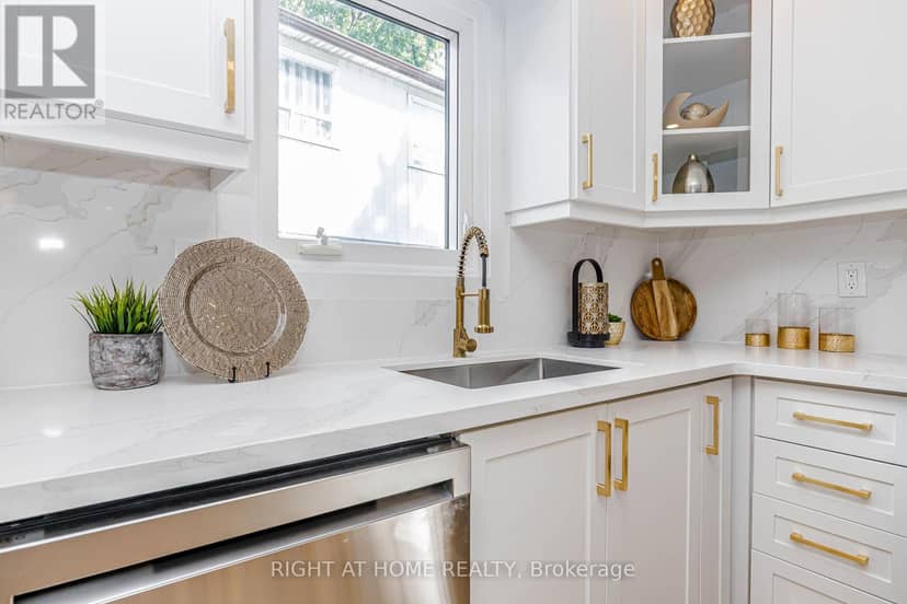 8 Hazelglen Court — photo 9 of 40