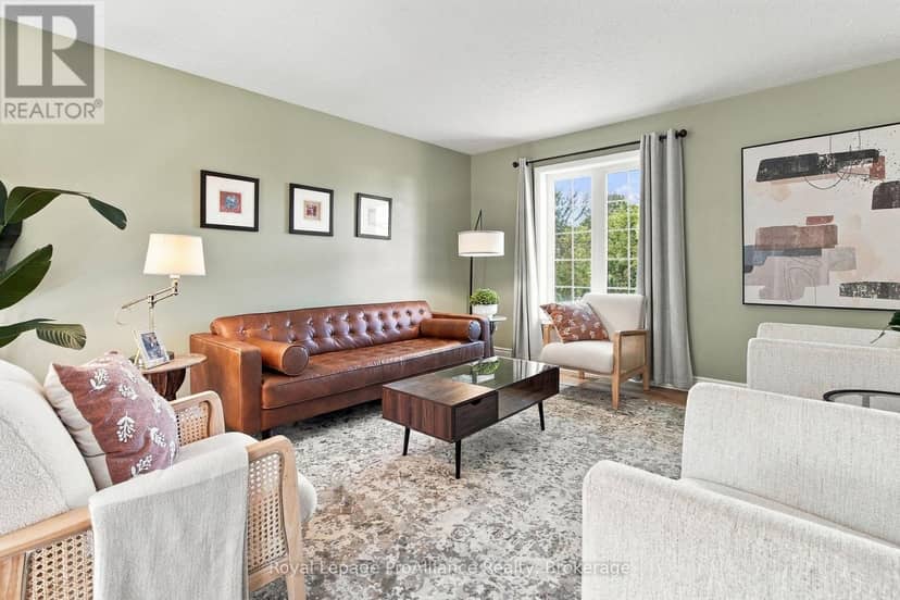176 Ashley Street, Belleville, photo 8