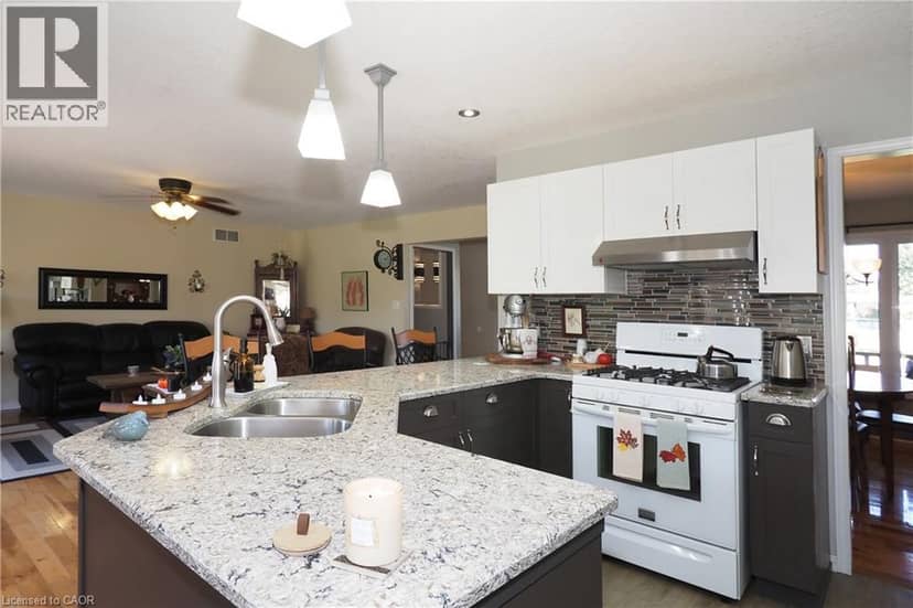 30 NESBITT Street — photo 15 of 40